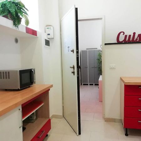 Appartamento Indipendente A Due Passi Dal Centro Savona Exteriör bild