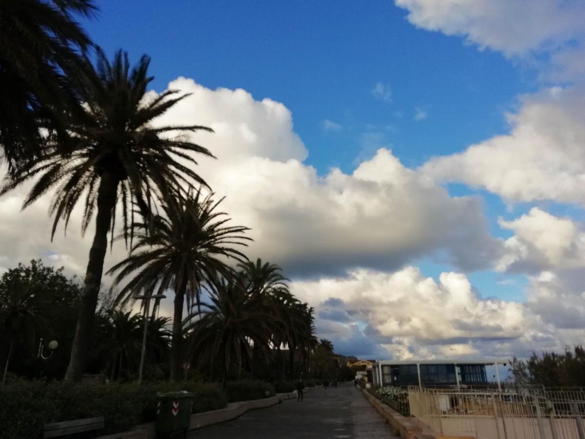 Appartamento Indipendente A Due Passi Dal Centro Savona Exteriör bild
