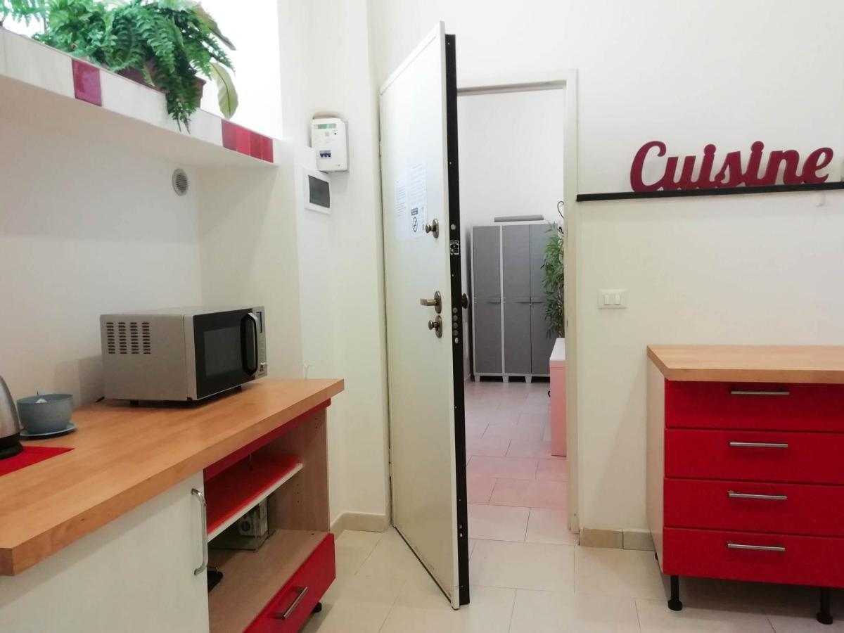 Appartamento Indipendente A Due Passi Dal Centro Savona Exteriör bild