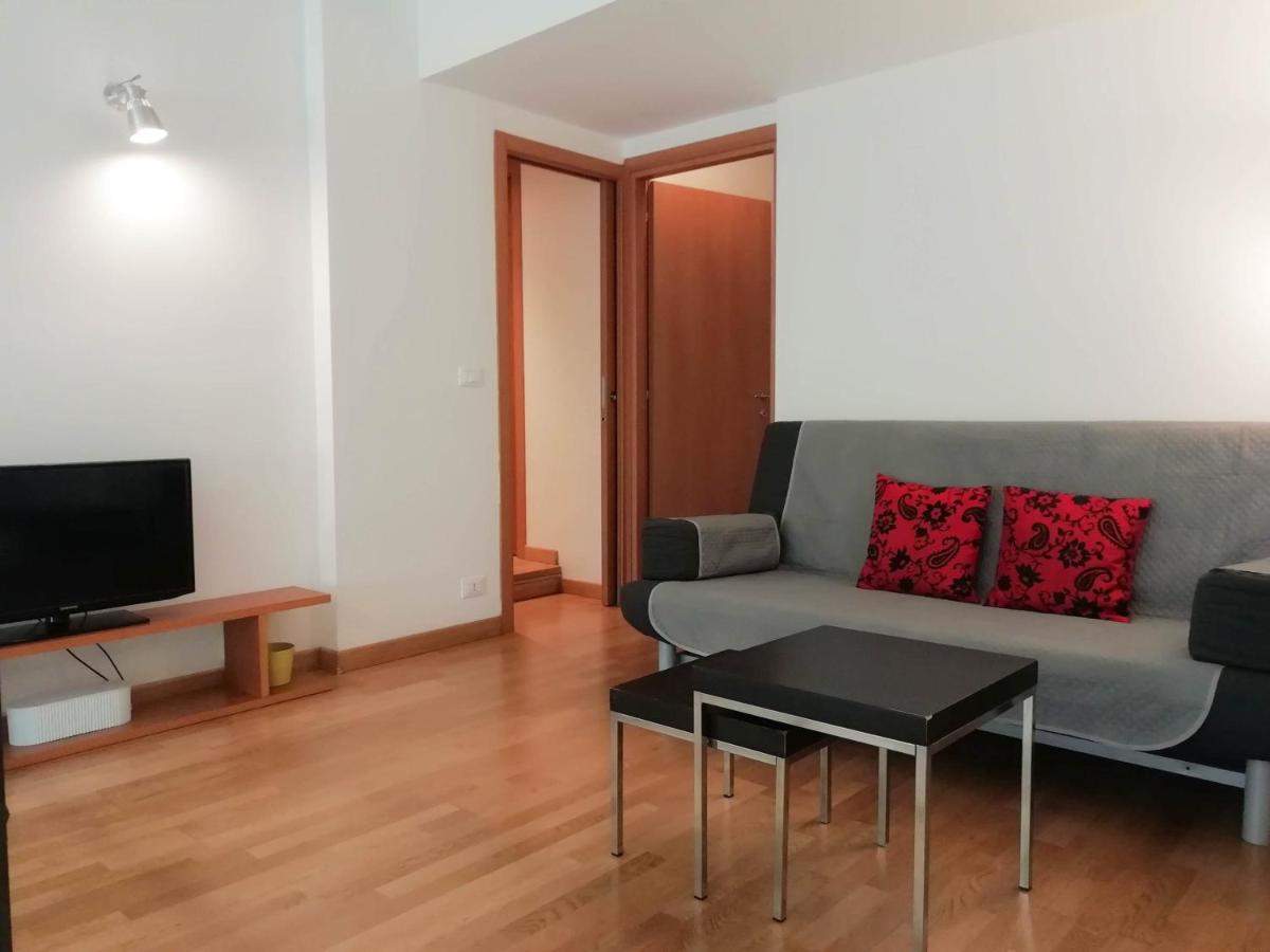 Appartamento Indipendente A Due Passi Dal Centro Savona Exteriör bild